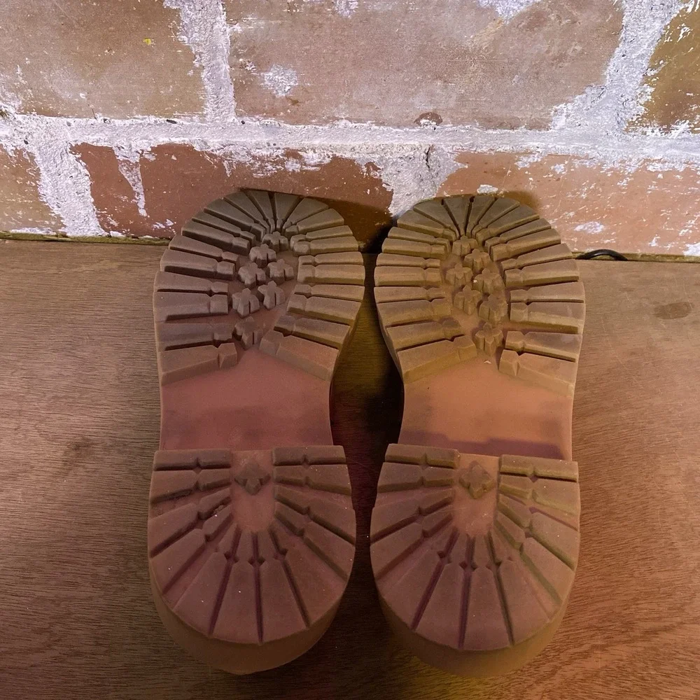 American Eagle Chunky Lug Loafers Nude Tan Womens Size 7.5 Slip-On Platform Shoe